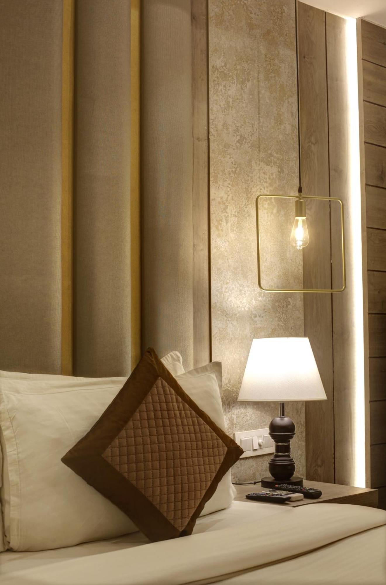 Hotel Town Pallace Inn Patel Nagar New Delhi エクステリア 写真