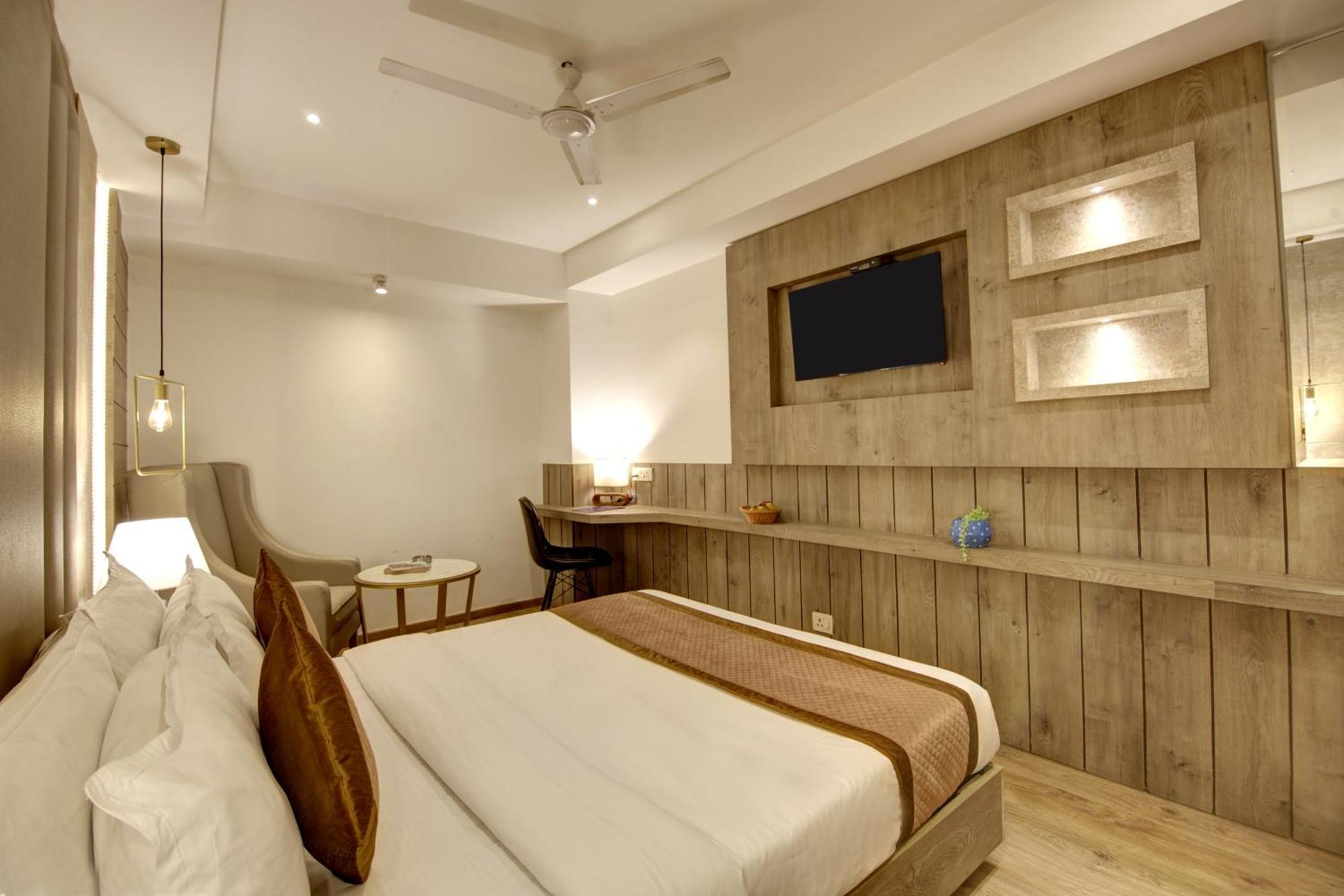Hotel Town Pallace Inn Patel Nagar New Delhi エクステリア 写真