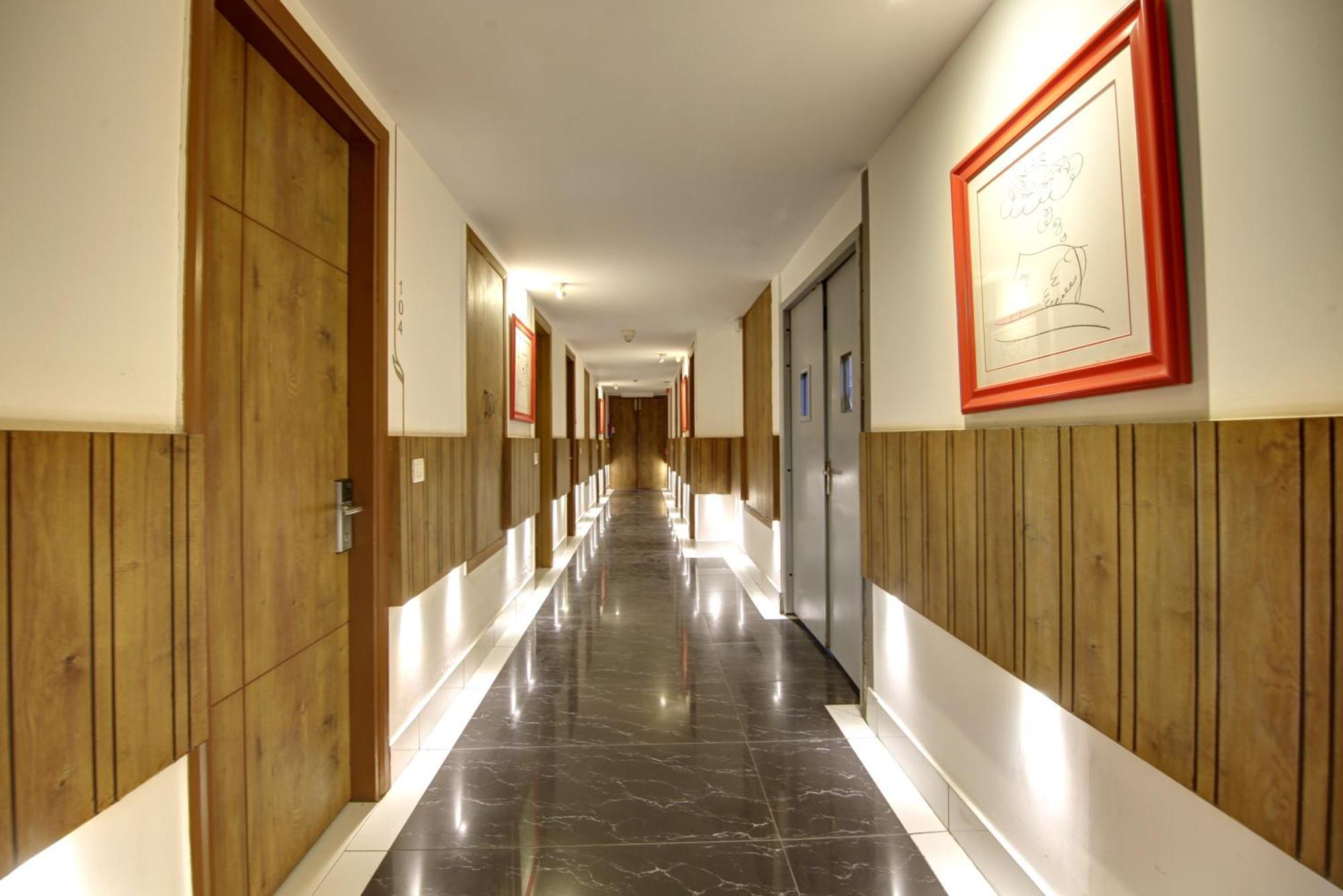 Hotel Town Pallace Inn Patel Nagar New Delhi エクステリア 写真