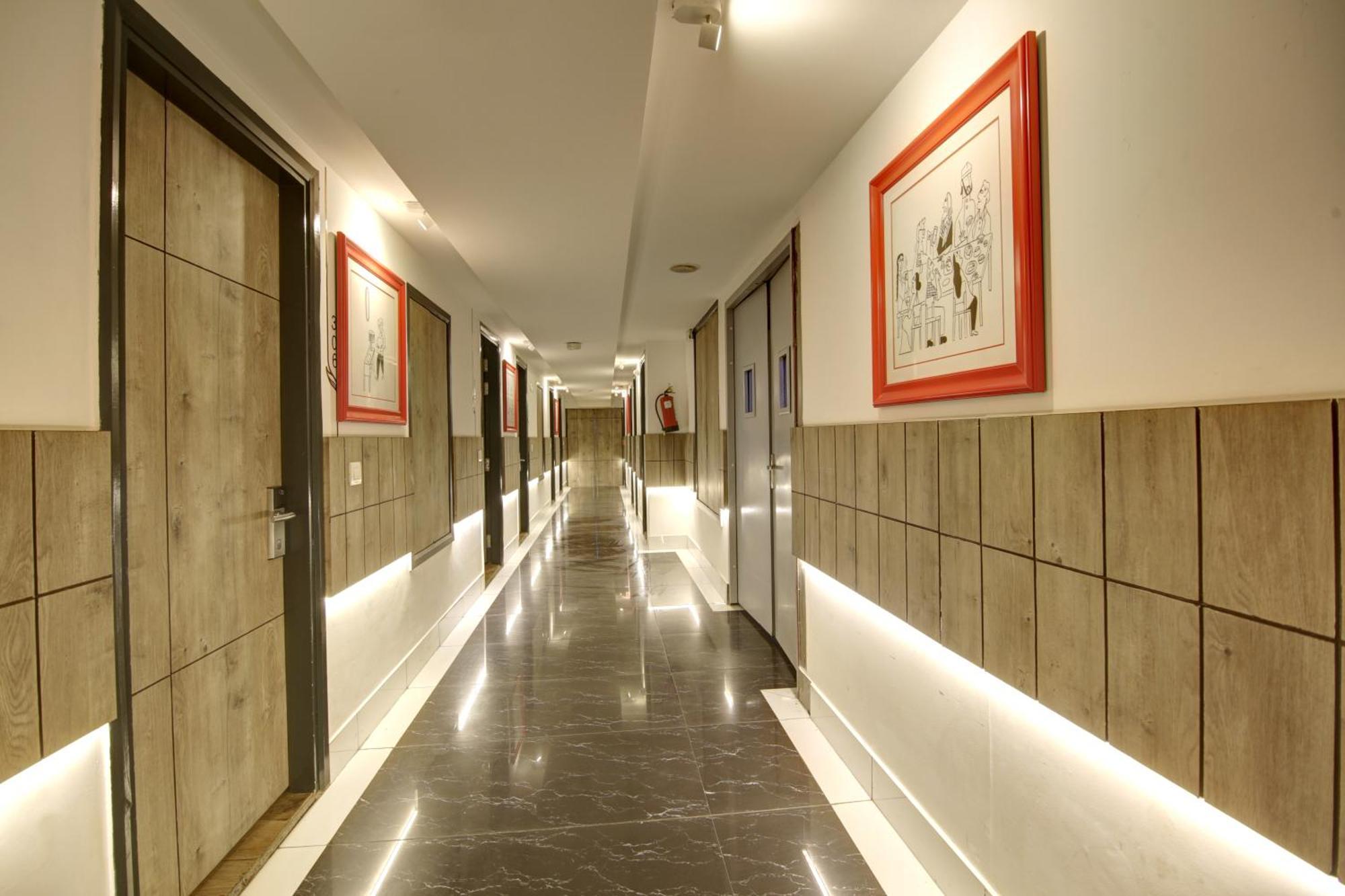 Hotel Town Pallace Inn Patel Nagar New Delhi エクステリア 写真